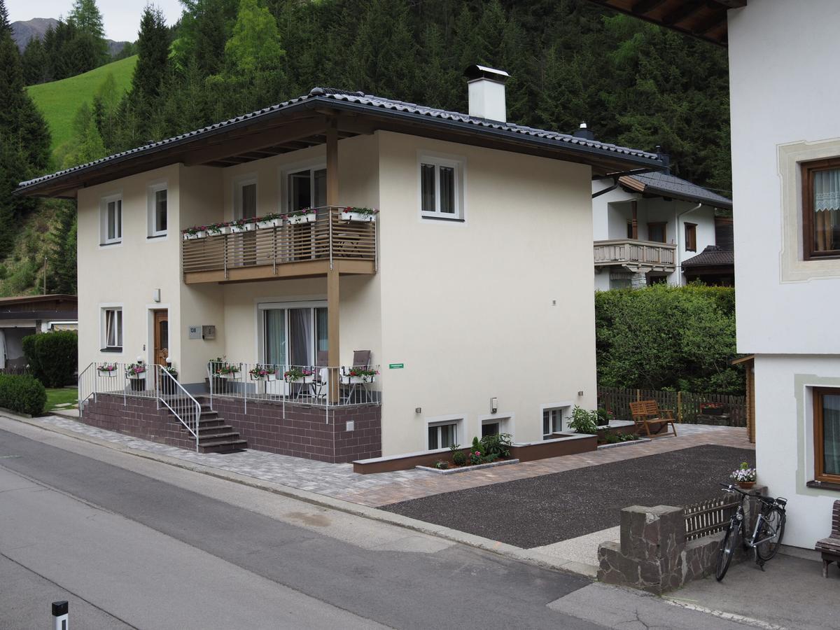 Ferienwohnung Dolomitenheim Außervillgraten Eksteriør billede